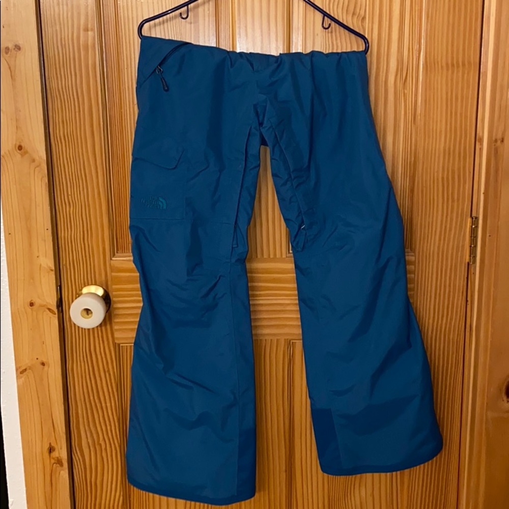 NWOT - North Face Snow Pants
